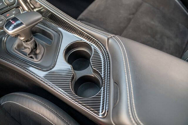 2019 Dodge Challenger 30