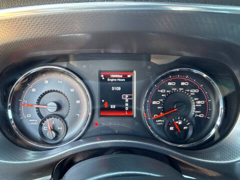 2014 Dodge Charger SXT