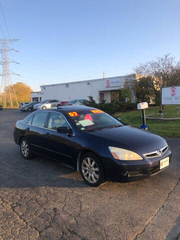 2007 Honda Accord for sale at One Way Auto Exchange in Milwaukee WI