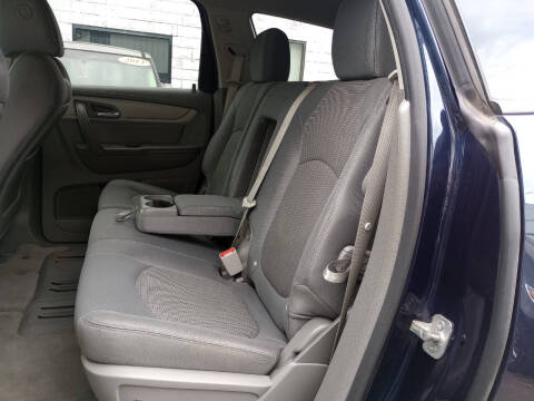 2017 Chevrolet Traverse LS