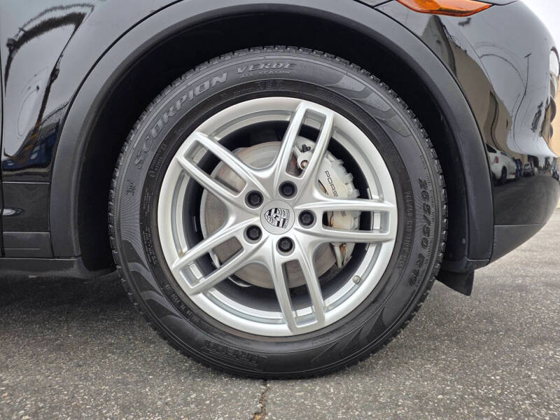 2013 Porsche Cayenne S