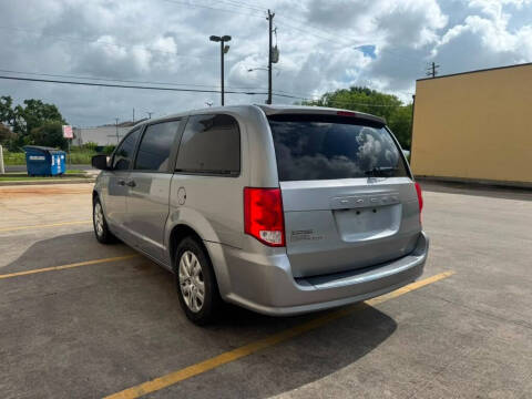 2019 Dodge Grand Caravan SE Plus