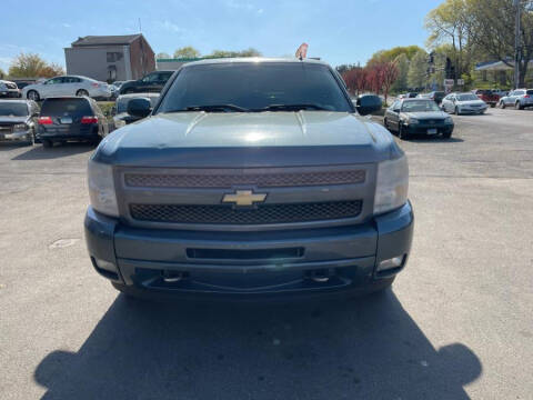 2011 Chevrolet Silverado 1500 for sale at Car VIP Auto Sales in Danbury CT