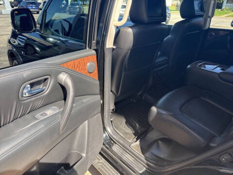 2017 Nissan Armada Platinum