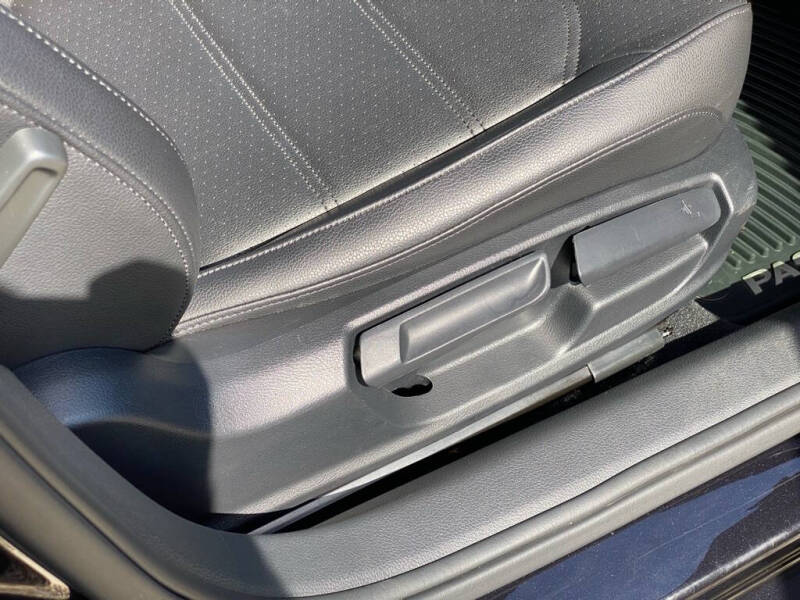 2019 Volkswagen Passat Wolfsburg