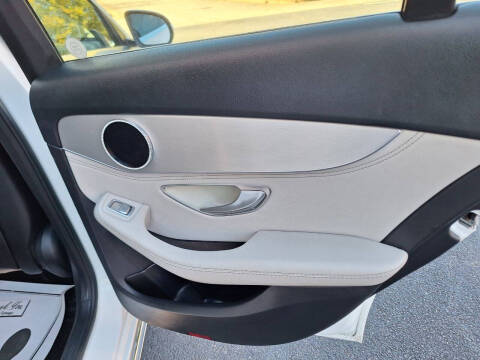 2016 Mercedes-Benz C-Class C 300