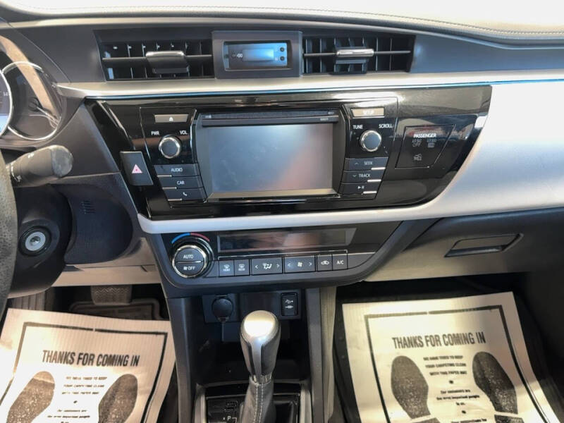 2016 Toyota Corolla LE