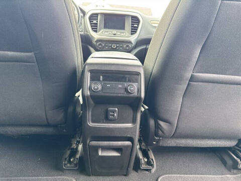 2017 GMC Acadia SLE-1