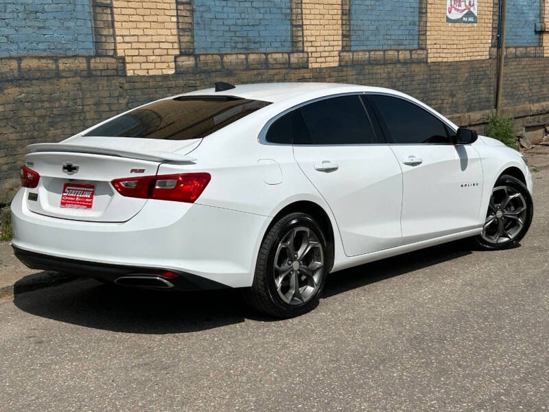 Used 2019 Chevrolet Malibu 1RS with VIN 1G1ZG5ST0KF204135 for sale in Iron River, MI