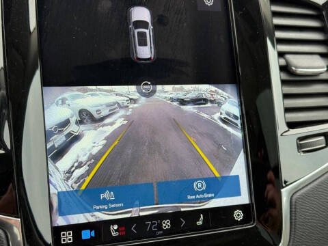 2023 Volvo XC90 B5 Plus Bright Theme