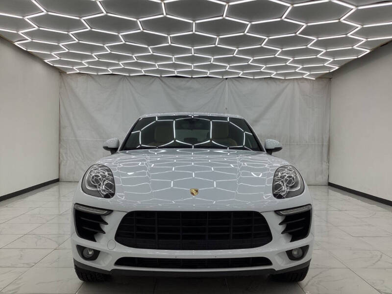 2018 Porsche Macan