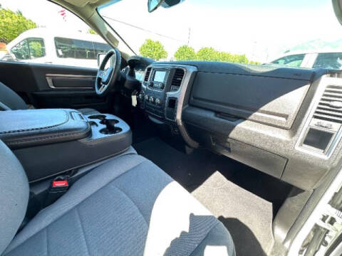 2022 RAM 1500 Classic SLT