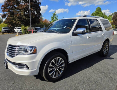 2016 Lincoln Navigator Select