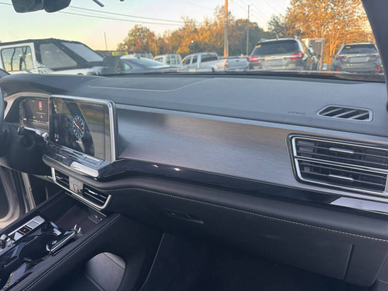 2024 Volkswagen Atlas Cross Sport SE