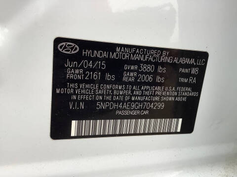 2016 Hyundai Elantra SE