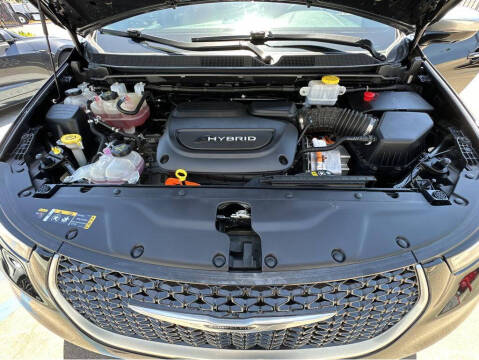 2023 Chrysler Pacifica Plug-In Hybrid Pinnacle