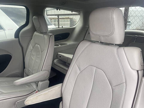 2017 Chrysler Pacifica Limited