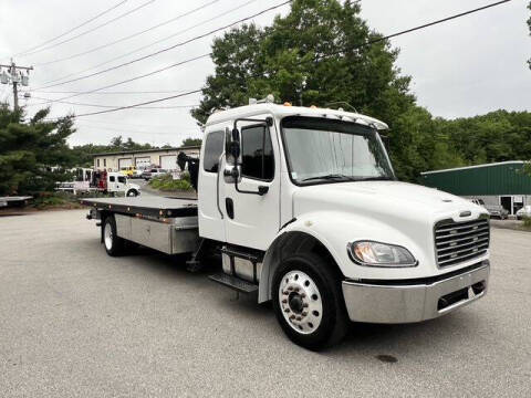 2017 Freightliner M2 106