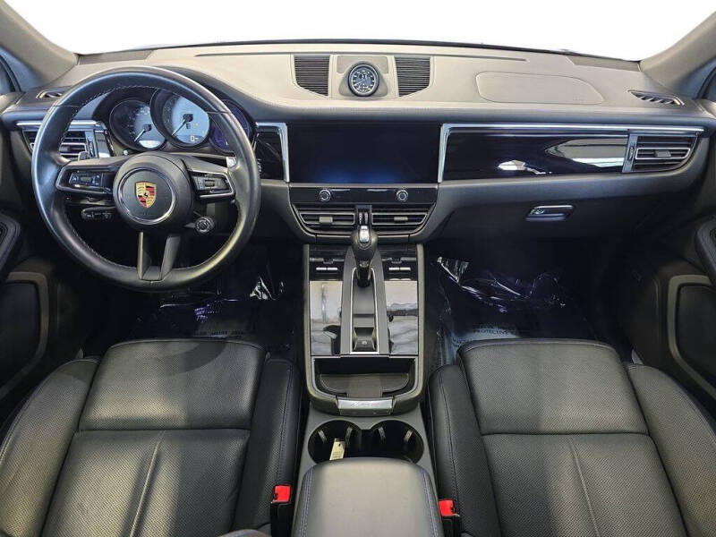 2023 Porsche Macan S