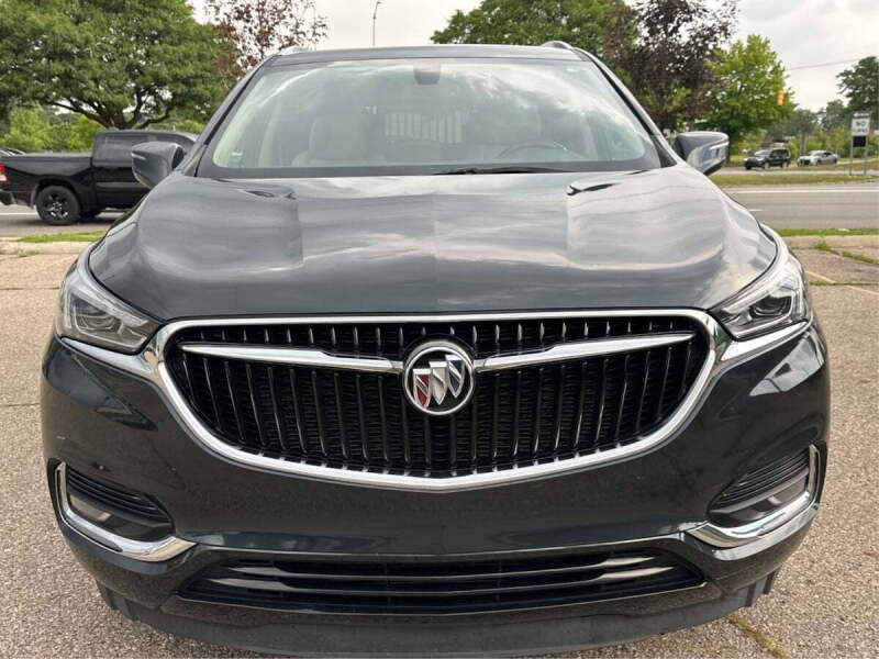 2020 Buick Enclave Essence