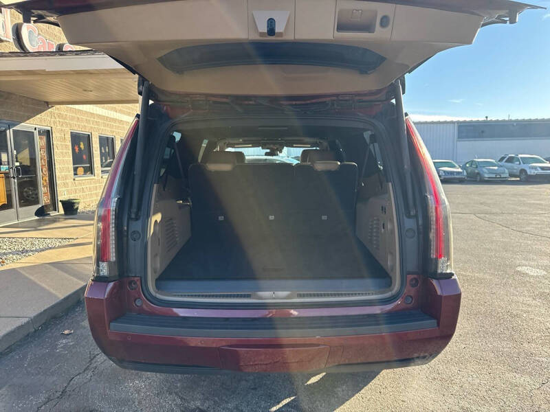 2020 Cadillac Escalade ESV Platinum