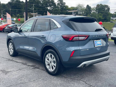 2023 Ford Escape Active