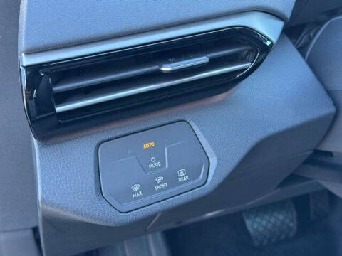 2025 Volkswagen ID.4 Pro