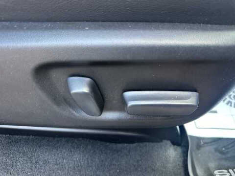 2017 Toyota Sienna SE Premium 8-Passenger