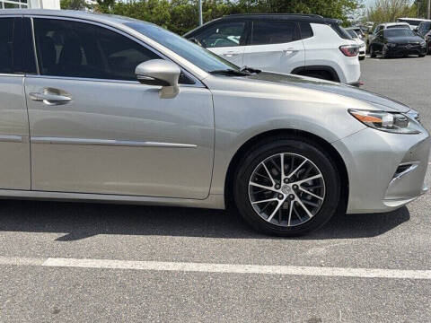 2017 Lexus ES 350