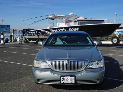 2006 Lincoln Town Car Signature