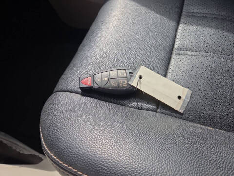 2014 Chrysler Town and Country Touring-L