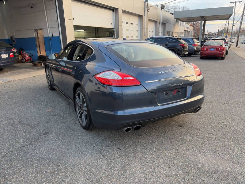 2012 Porsche Panamera 4S