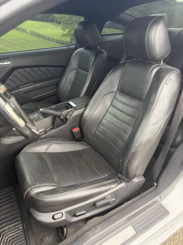 2013 Ford Mustang V6