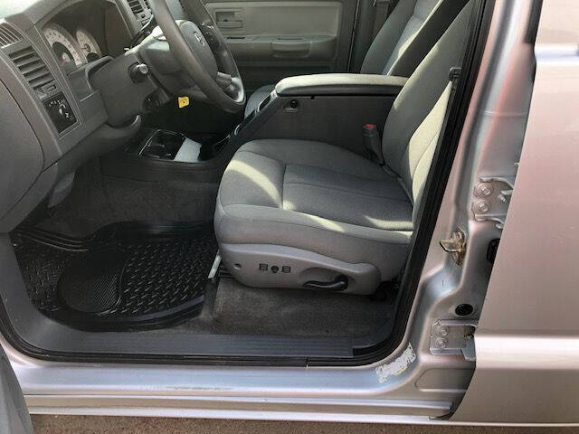 2006 Dodge Dakota for sale at Extreme Auto Plaza in Des Moines, IA