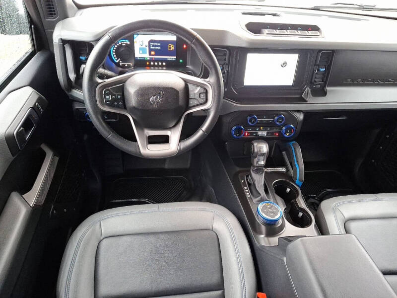 2022 Ford Bronco Black Diamond Advanced