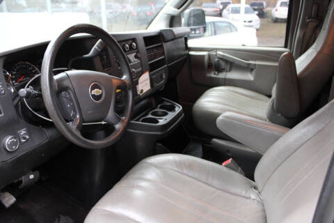 2016 Chevrolet Express 2500