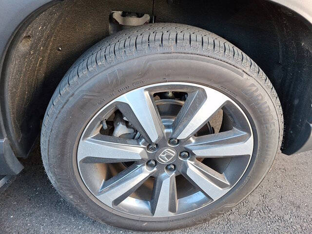 2025 Honda Pilot Touring