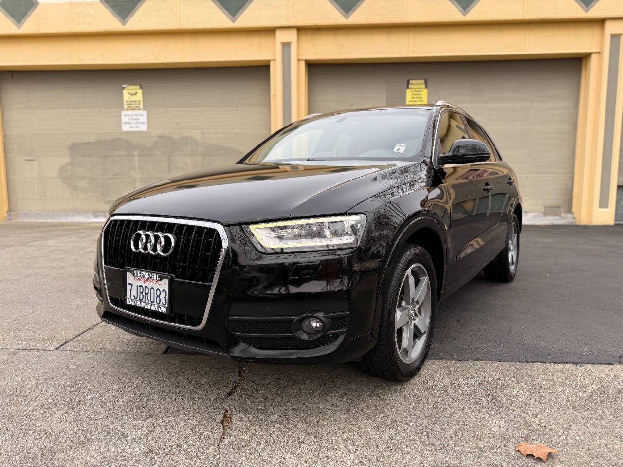 Black 2015 Audi Q3 2.0T Premium Plus 2.0T Premium Plus 4dr SUV 1