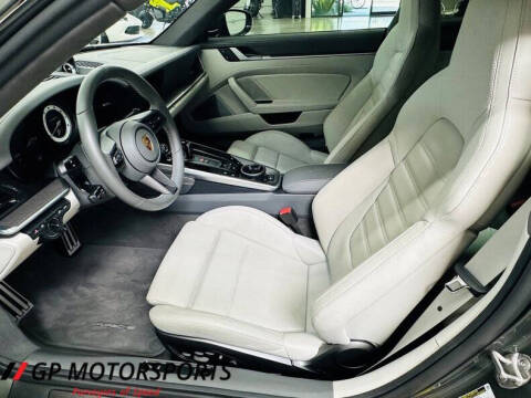 2022 Porsche 911