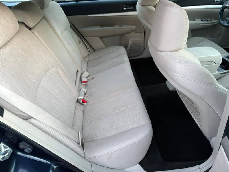 2013 Subaru Outback 2.5i