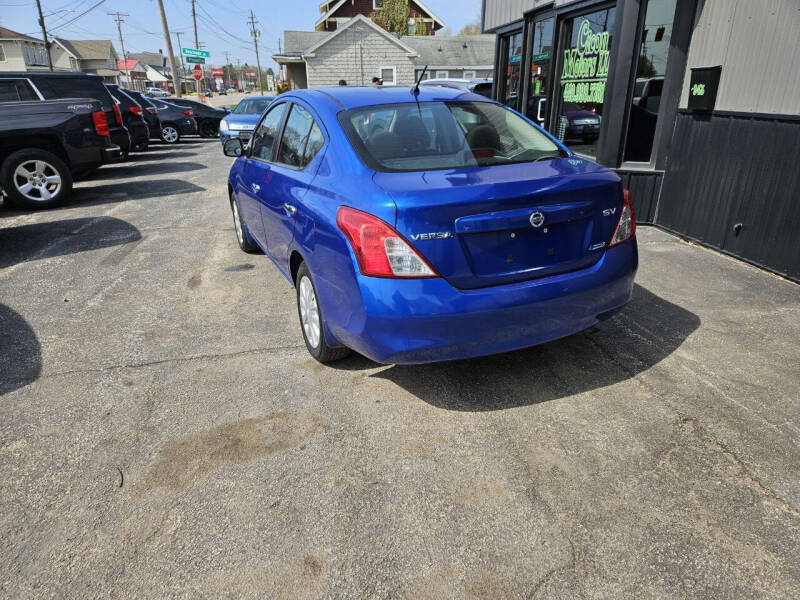 2012 Nissan Versa