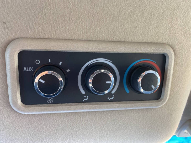 2016 Chevrolet Express LT 2500