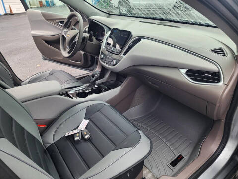 2025 Chevrolet Malibu LS