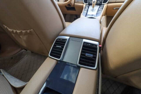 2012 Porsche Panamera 4