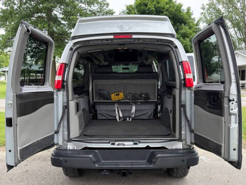 2018 GMC Savana 3500