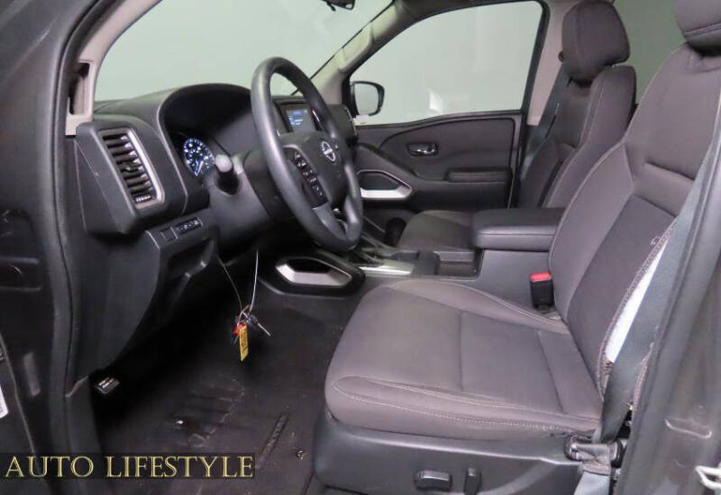 2024 Nissan Frontier