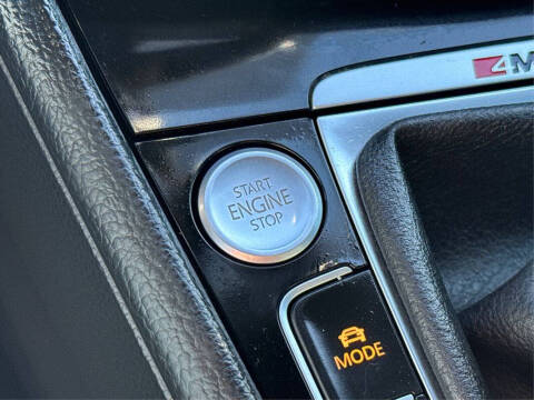 2016 Volkswagen Golf R 4Motion