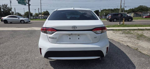2020 Toyota Corolla LE