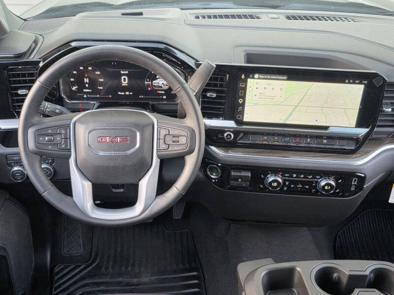 2026 GMC Sierra 1500 Elevation Standard