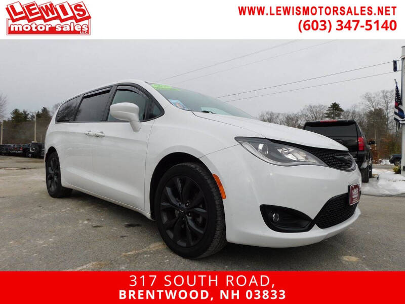 2020 Chrysler Pacifica Touring